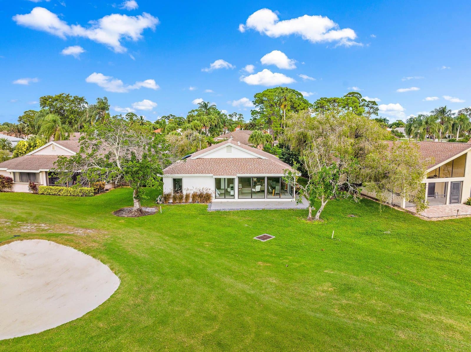 6878 Touchstone Cir